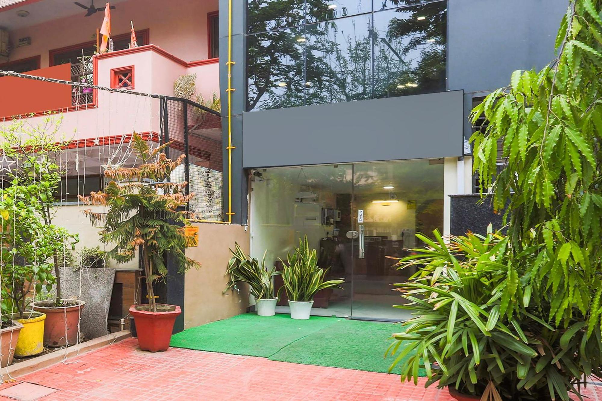 ホテル Super Townhouse Vikaspuri デリー エクステリア 写真
