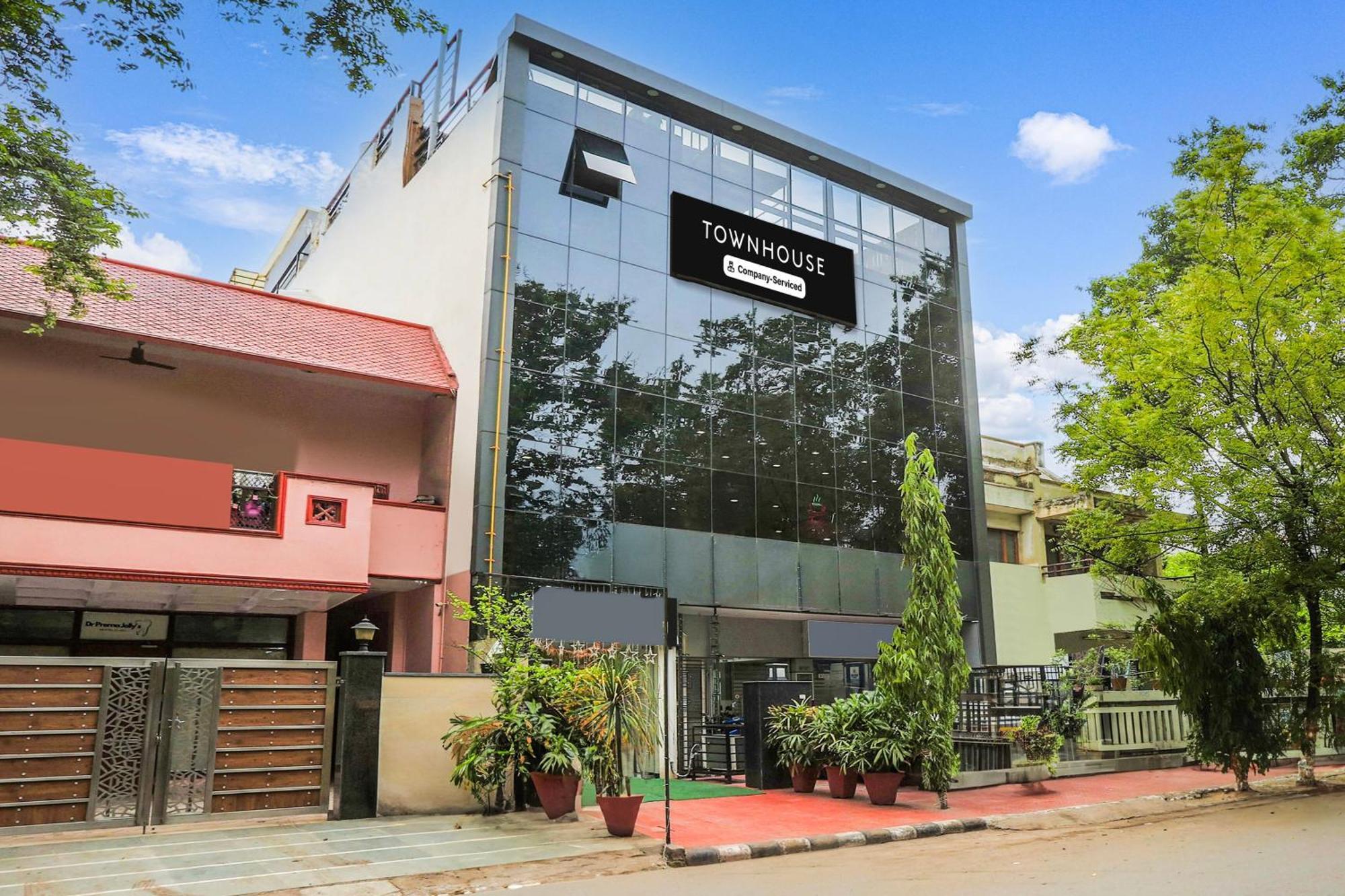 ホテル Super Townhouse Vikaspuri デリー エクステリア 写真